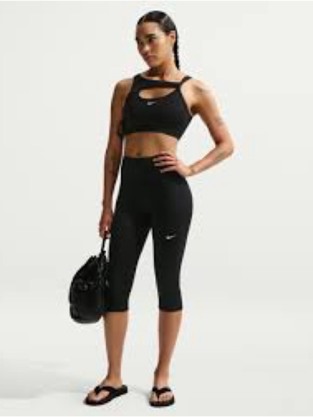 Nike Black Cropped Capri Leggings - Athletic High-Waist